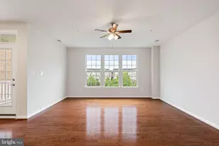 13748 Atlantis St, Herndon, VA 20171 - Photo 8