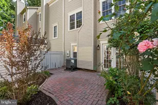 2386 Branleigh Park Ct, Reston, VA 20191 - Photo 50