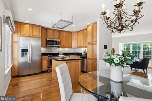 2386 Branleigh Park Ct, Reston, VA 20191 - Photo 16