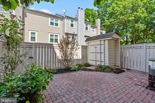 2386 Branleigh Park Ct, Reston, VA 20191 - Photo 48