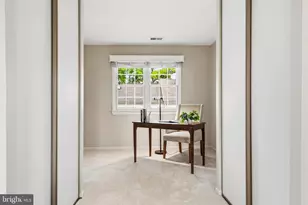 2386 Branleigh Park Ct, Reston, VA 20191 - Photo 32