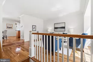 2386 Branleigh Park Ct, Reston, VA 20191 - Photo 4
