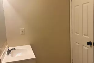 9248 Cardinal Forest Ln, Lorton, VA 22079 - Photo 34