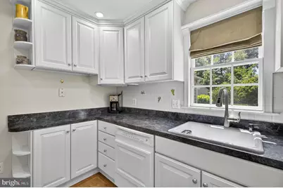 9716 Bunchberry Place, Vienna, VA 22181 - Photo 36
