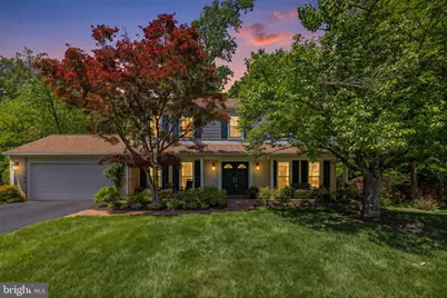 9716 Bunchberry Place, Vienna, VA 22181 - Photo 2