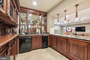 1204 Daviswood Dr, McLean, VA 22102 - Photo 36