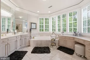 1204 Daviswood Dr, McLean, VA 22102 - Photo 48