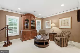1204 Daviswood Dr, McLean, VA 22102 - Photo 50