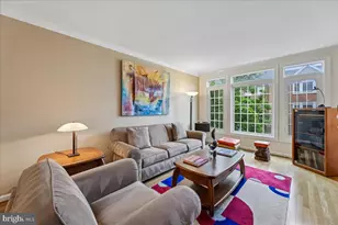 6488 Sharon Kay Ct, Alexandria, VA 22310 - Photo 2