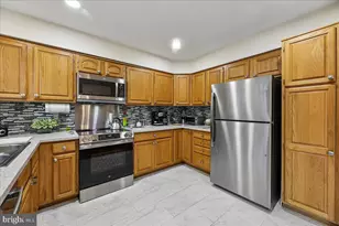 6488 Sharon Kay Ct, Alexandria, VA 22310 - Photo 10