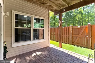 7304 Hampton Manor Pl, Springfield, VA 22150 - Photo 22
