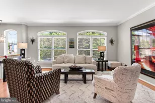 7304 Hampton Manor Pl, Springfield, VA 22150 - Photo 2