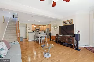 5725 Callcott Way, Alexandria, VA 22312 - Photo 4