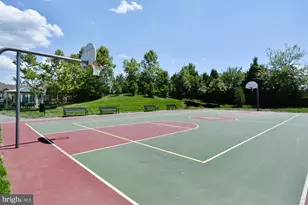 12810 Falcon Wood Pl, Fairfax, VA 22033 - Photo 42