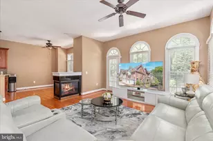 12810 Falcon Wood Pl, Fairfax, VA 22033 - Photo 14