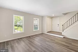 8581 Chester Grove Ct, Springfield, VA 22153 - Photo 4