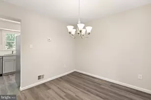 8581 Chester Grove Ct, Springfield, VA 22153 - Photo 6