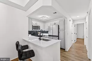 11711 Summerchase Cir, Reston, VA 20194 - Photo 20