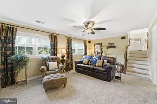 7221 Galgate Dr, Springfield, VA 22153 - Photo 36