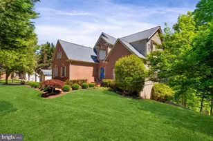 8000 Pohick Rd, Springfield, VA 22153 - Photo 2