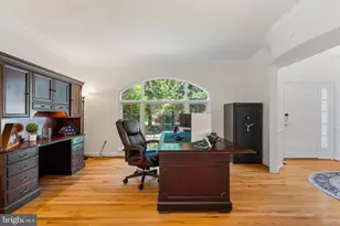 8000 Pohick Rd, Springfield, VA 22153 - Photo 18