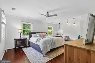 11341 Crescent Dr, Fairfax, VA 22030 - Photo 16
