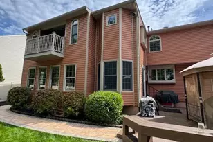 2304 Lakeshire Dr, Alexandria, VA 22308 - Photo 6