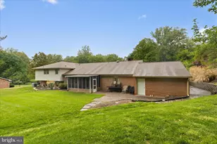 10205 Old Hunt Rd, Vienna, VA 22181 - Photo 60