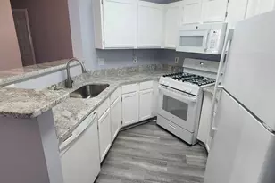 4417 Fair Stone Dr, Fairfax, VA 22033 - Photo 2
