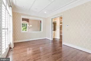 6878 Frase Dr, Falls Church, VA 22043 - Photo 6