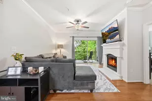 12148 Garden Grove Cir, Fairfax, VA 22030 - Photo 4