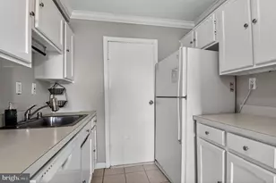 6641 Wakefield Dr, Alexandria, VA 22307 - Photo 2