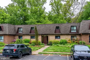 11619 Vantage Hill Rd, Reston, VA 20190 - Photo 2