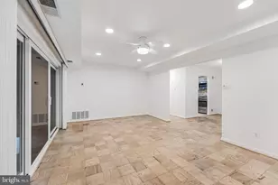 11619 Vantage Hill Rd, Reston, VA 20190 - Photo 12