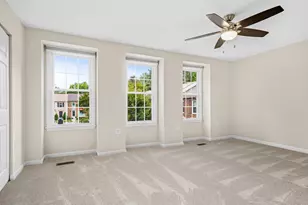 5428 New London Park Dr, Fairfax, VA 22032 - Photo 16