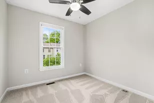 5428 New London Park Dr, Fairfax, VA 22032 - Photo 22