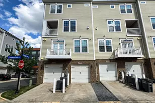 3190 Yeager Dr, Herndon, VA 20171 - Photo 30