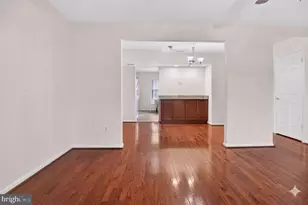6358 Fenestra Ct, Burke, VA 22015 - Photo 6