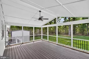 2497 Freetown Dr, Reston, VA 20191 - Photo 6