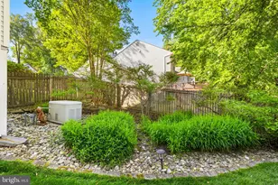 9454 Lapstrake Ln, Burke, VA 22015 - Photo 18