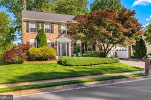 9454 Lapstrake Ln, Burke, VA 22015 - Photo 2