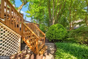 9454 Lapstrake Ln, Burke, VA 22015 - Photo 24