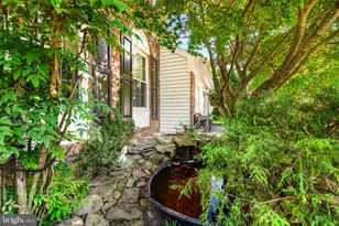 9454 Lapstrake Ln, Burke, VA 22015 - Photo 6