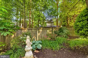 9454 Lapstrake Ln, Burke, VA 22015 - Photo 70