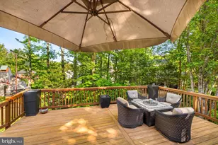 9454 Lapstrake Ln, Burke, VA 22015 - Photo 8
