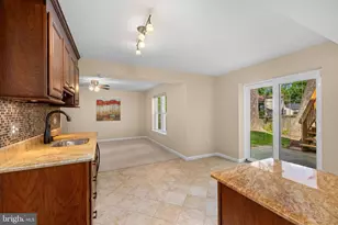 9454 Lapstrake Ln, Burke, VA 22015 - Photo 54