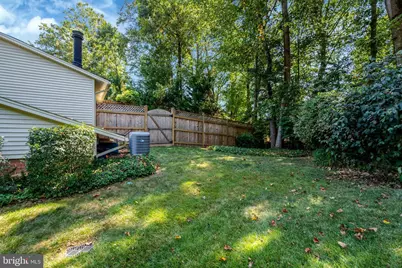 10305 Collingham Drive, Fairfax, VA 22032 - Photo 8