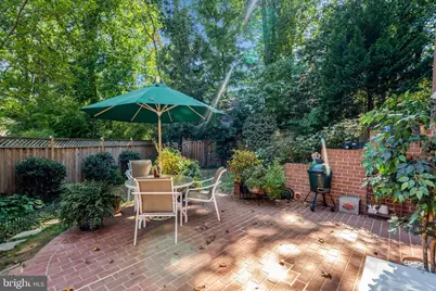 10305 Collingham Drive, Fairfax, VA 22032 - Photo 6