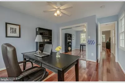 5820 Silchester Street, Burke, VA 22015 - Photo 36