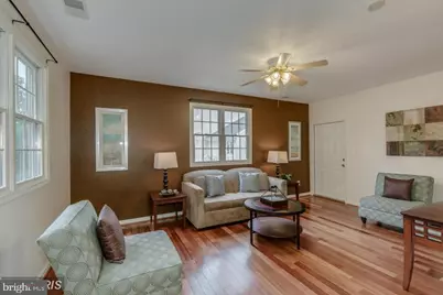 5820 Silchester Street, Burke, VA 22015 - Photo 8